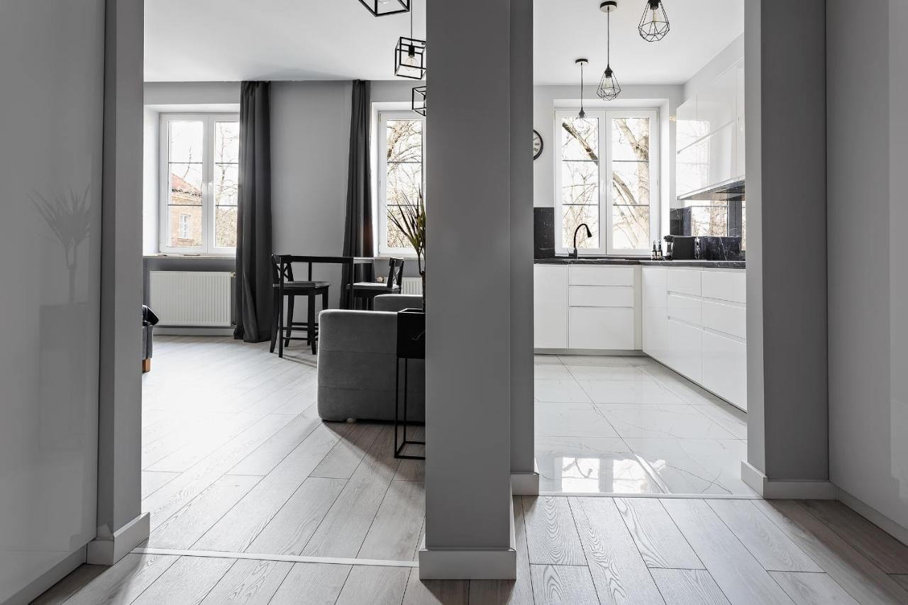 Quiet Apartment Koscielna Old Town Warsawa Bagian luar foto